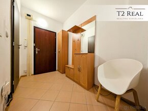 1 IZBOVÝ BYT-KOTRÁDOVA,ŠIRŠIE CENTRUM,39 M2-VÝBORNÁ LOKALITA - 7