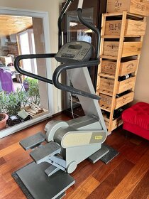 Technogym stepper xt pro 600 ... ZĽAVA - 7