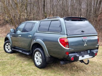 Mitsubishi L200 2.5 DI-D 4X4 SUPER SELECT MIMORIADNÝ STAV - 7