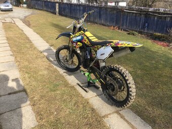 Suzuki rmz 250 - 7