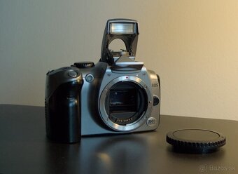 Canon EOS 300D - 7