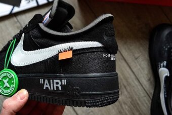 Off-White x Nike Air Force 1 'Black' - 7