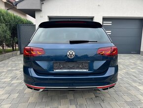 Volkswagen Passat Variant 2.0 TSI DSG R-LINE Business MATRIX - 7