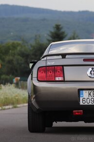 Ford mustang coupe, 4.0L, V6, USA - 7