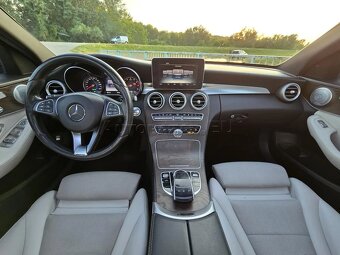 Mercedes C trieda 400 4matic A/T Panorama - 7