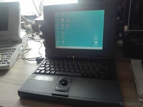 Notebook Escom. Intel 486 DX4. Windows 95. - 7