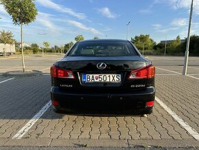 Lexus is220d - 7