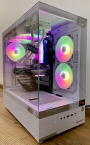 Ultra Gaming-R7 7800X3D,RTX 4070S 8GB,32GB RAM,2TB SSD,850W - 7