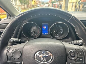 Toyota Auris 1.6 Hatchback, len 68 600 KM - 7