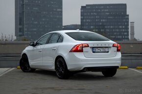 Volvo S60 D3 2.0L ECO 150k Summum Geartronic - 7