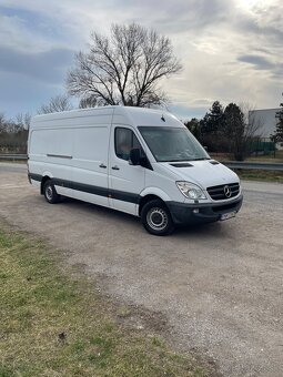 Mercedes-sprinter - 7