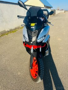 Aprilia SR GT 125 šport - 7