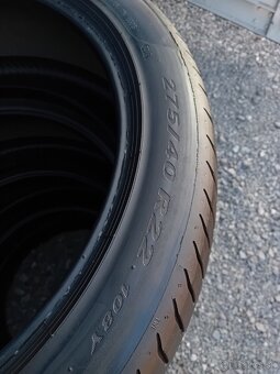 4+1gratis Zánovné letné pneu 275/40R22 - 7