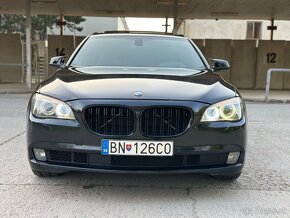 BMW 740 xDrive F01 - 7