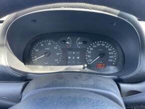 Renault Clio 1.4 - 7