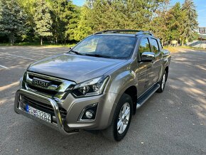 Isuzu D-max Double Cab Premium+ 4WD A/T - 7