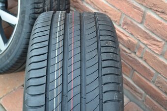 5x112 R18 Letna sada Audi A4 b9 + 245/40 R18 Michelin - 7