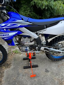 Yamaha yzf 250 - 7