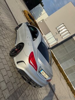 Mercedes-Benz CLA 45 AMG 4-Matic - 7