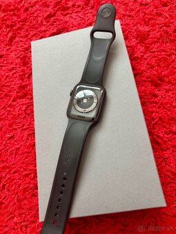 Apple Watch 5 44mm - 7