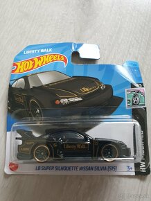 Hot Wheels - 7