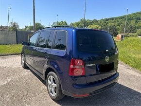 VW Touran 1.9 TDI DSG - 7