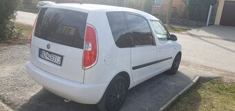 SKODA ROOMSTER 1.6 tdi r.v. 2011 - 7