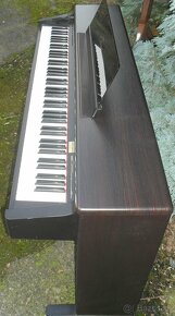 Digitální piano Yamaha Clavinova CLP 123 - 7