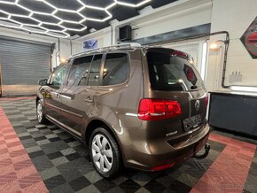 Volkswagen Touran 1.6 TDI Comfortline BlueMotion - 7