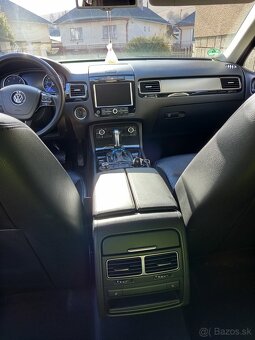 VW Touareg 3.0 tdi - 7