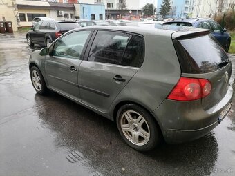 Volkswagen Golf 5 1.9 tdi 77 kW DSG - 7