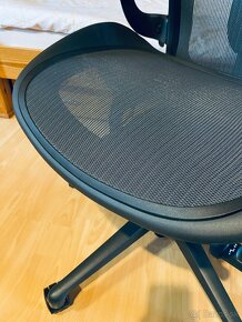 Herman Miller Aeron veľkosť B - 7