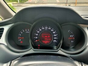 Kia ceed  1.6crdi - 7