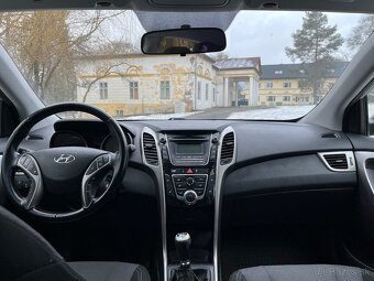 Hyundai i30 1.6crdi - 7