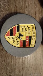 Porsche stredové krytky do kolies 76mm / 65mm viac fareb PO - 7