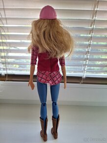 Bábika Barbie s tancujúcim koňom - 7