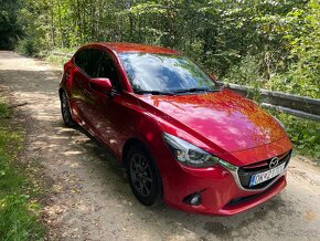 Mazda 2 1.5 66kw manuál benzín - 7