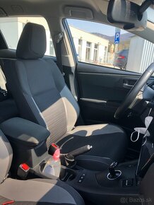 Toyota Auris TS 1.8 Hybrid - TOP, Android rádio, odhlučnenie - 7