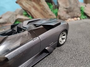 prodám model 1:18 lamborghini murcielago roadster Autoart - 7