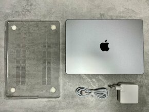 Macbook Pro 14 M1 - 7