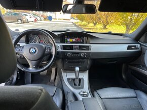 BMW e90 330i A/T - 7