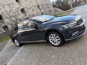 Volkswagen Passat Sedan 2litre, 140kw. - 7