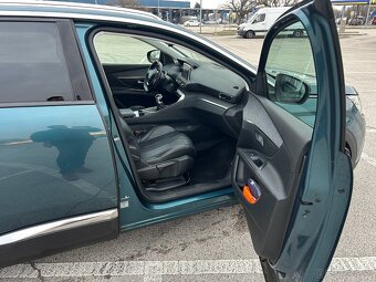 Peugeot 5008 1.2 benzín,Allure výbava,7sedadiel,OdpočetDPH - 7