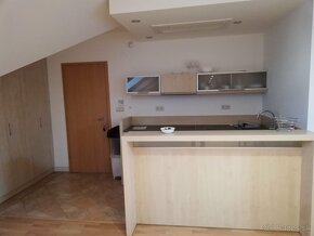 BOJNICE, Prenájom Apartmánu 85m2 v centre - 7