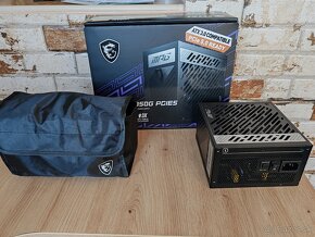 Predám PC zdroj 850W, ATX, 80 PLUS Gold, účinnosť 90% - 7