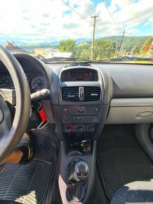 Renault CLIO 1.2 - 7