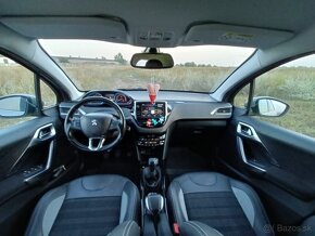 Peugeot 2008, 1.2 Puretech, 2018, Allure, Manual, Benzín - 7