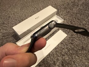 Apple Watch 3, 42mm - 7