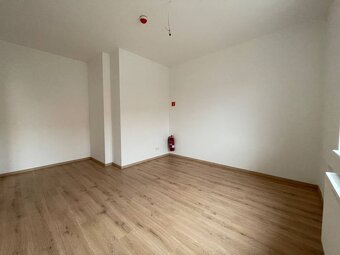 NA PREDAJ: 2-IZBOVÝ APARTMÁN S PREDZÁHRADKOU, Jána Ondruša,  - 7