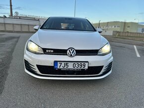 Volkswagen Golf VII GTD 2.0 TDI DSG - 7